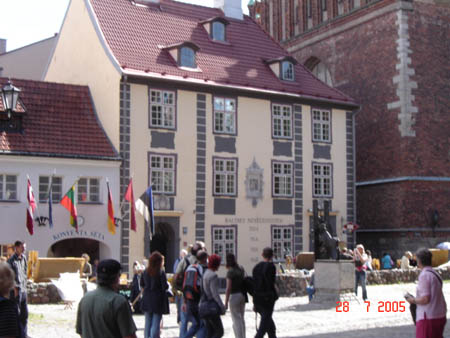 01140 15TH CENTURY HOUSE IN RIGA