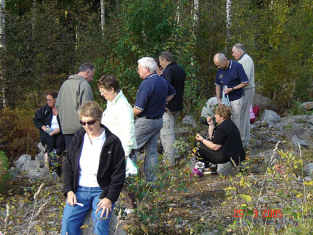 01710 ROADSIDE LUNCH IN RUSSIA